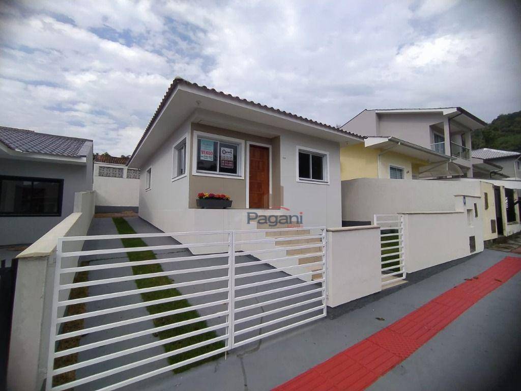 Casa, 2 quartos, 64 m² - Foto 1