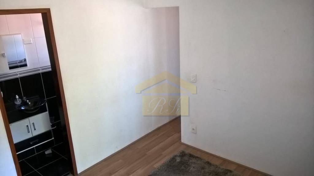 Sobrado à venda com 3 quartos, 110m² - Foto 4