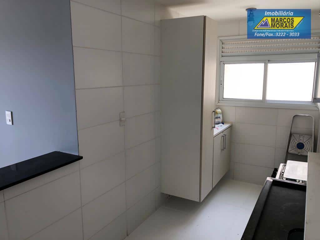 Apartamento à venda com 2 quartos, 70m² - Foto 4