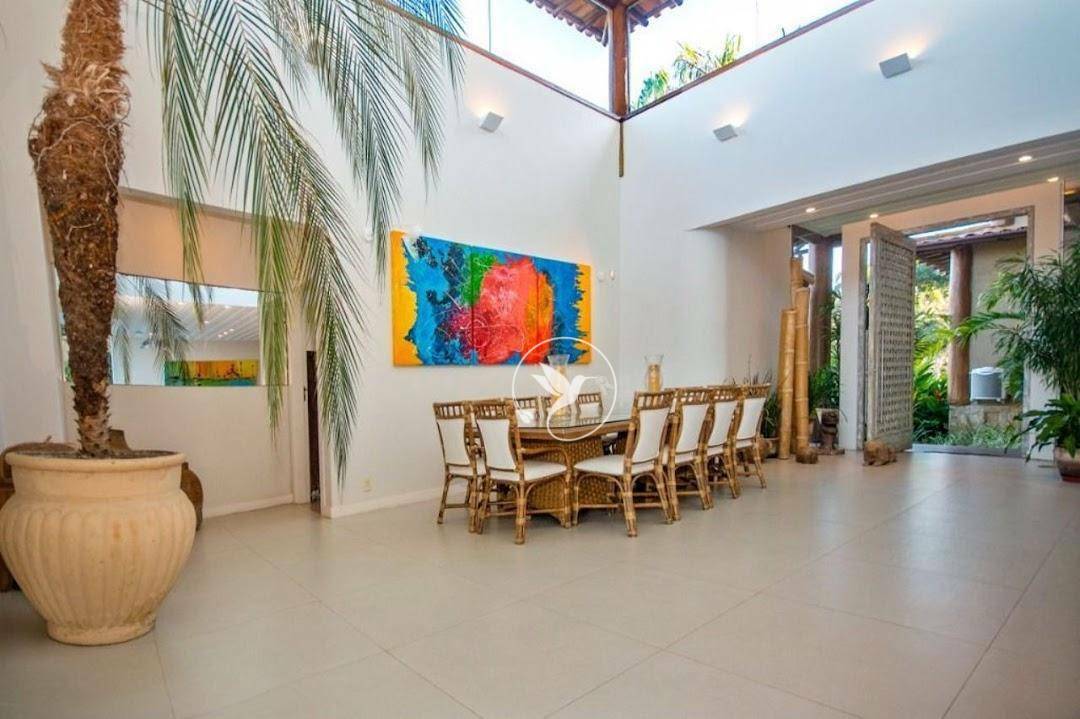 Casa à venda com 6 quartos, 580m² - Foto 8