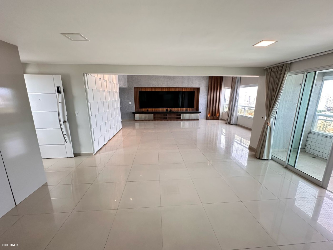 Apartamento à venda com 3 quartos, 205m² - Foto 12