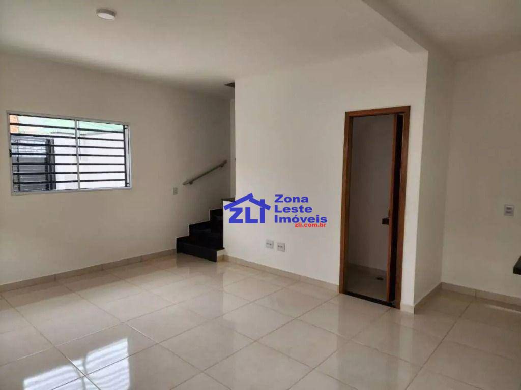 Sobrado à venda com 2 quartos, 68m² - Foto 12