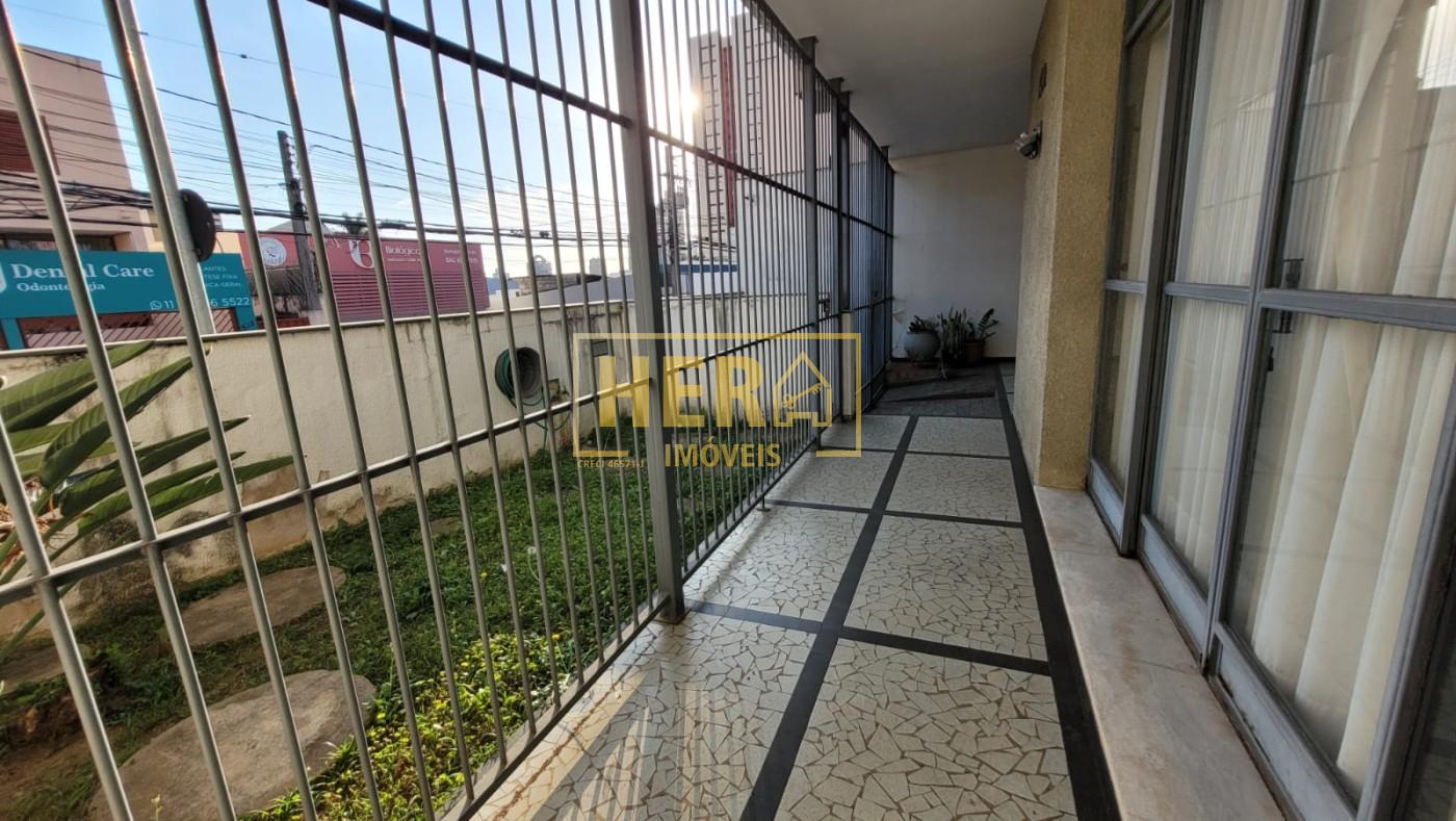 Casa à venda com 3 quartos, 372m² - Foto 7