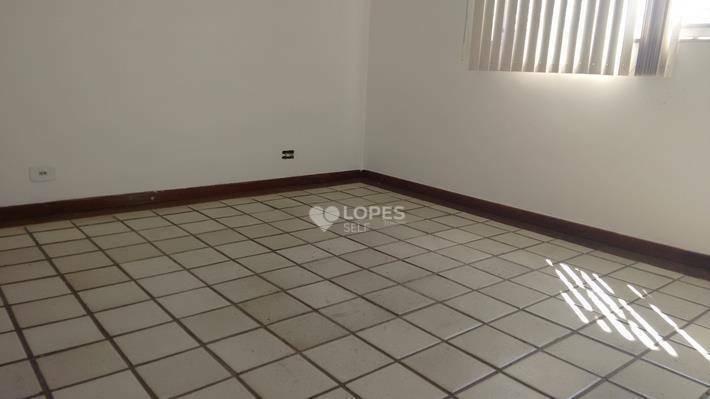 Apartamento à venda com 2 quartos, 73m² - Foto 4