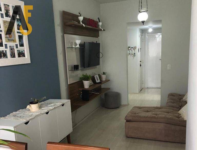 Apartamento à venda com 2 quartos, 59m² - Foto 2