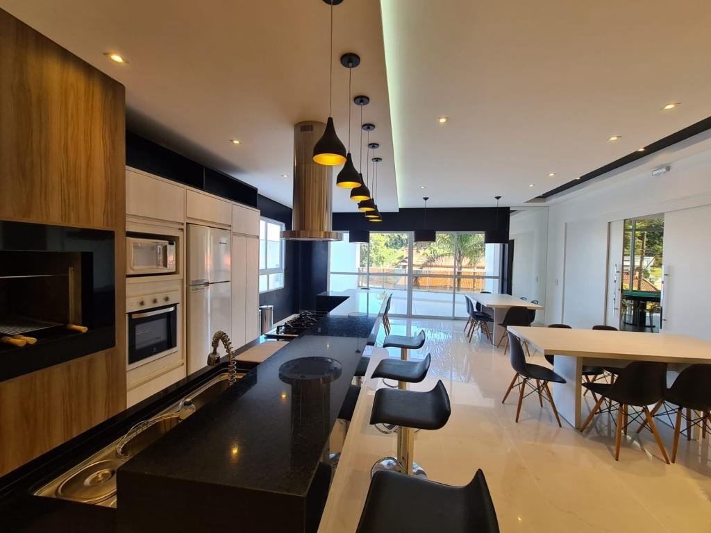 Apartamento à venda com 3 quartos, 138m² - Foto 11