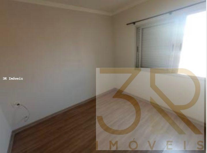 Apartamento à venda com 2 quartos, 45m² - Foto 7