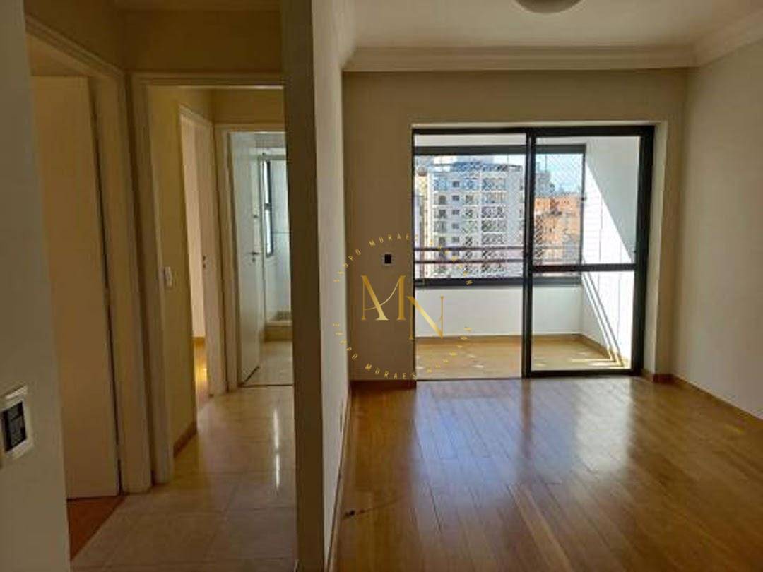 Apartamento à venda com 2 quartos, 70m² - Foto 6