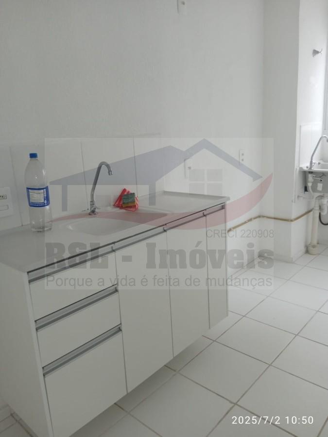 Apartamento para alugar com 2 quartos, 45m² - Foto 4