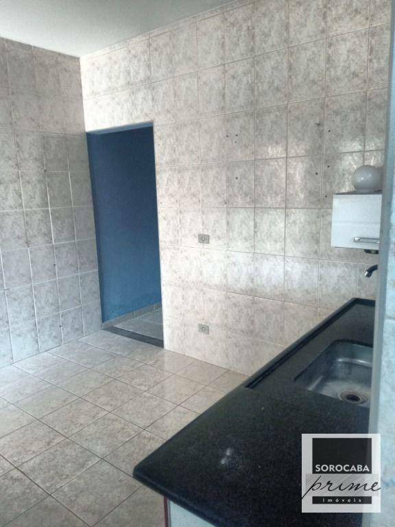 Casa à venda com 2 quartos, 107m² - Foto 2