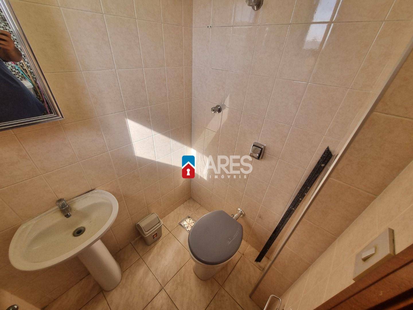 Apartamento para alugar com 4 quartos, 236m² - Foto 9
