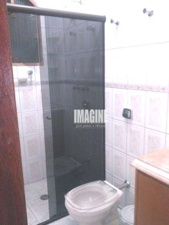 Sobrado à venda com 3 quartos, 270m² - Foto 15