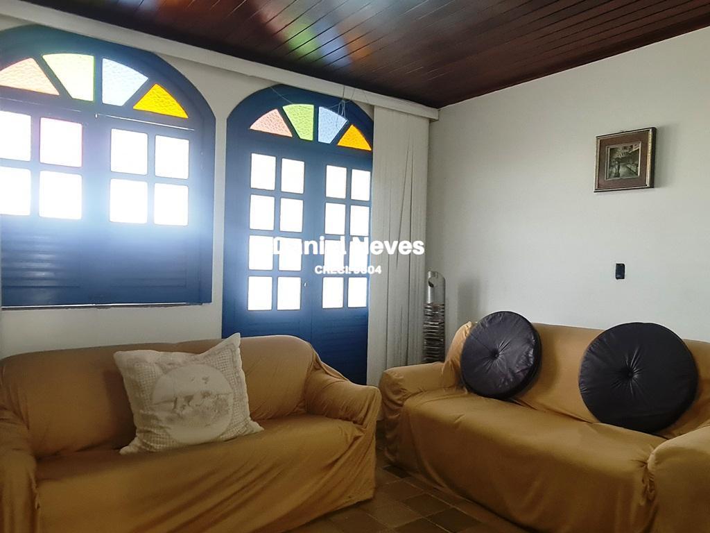 Casa à venda com 3 quartos, 270m² - Foto 14