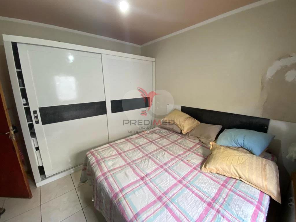 Casa à venda com 3 quartos, 100m² - Foto 7