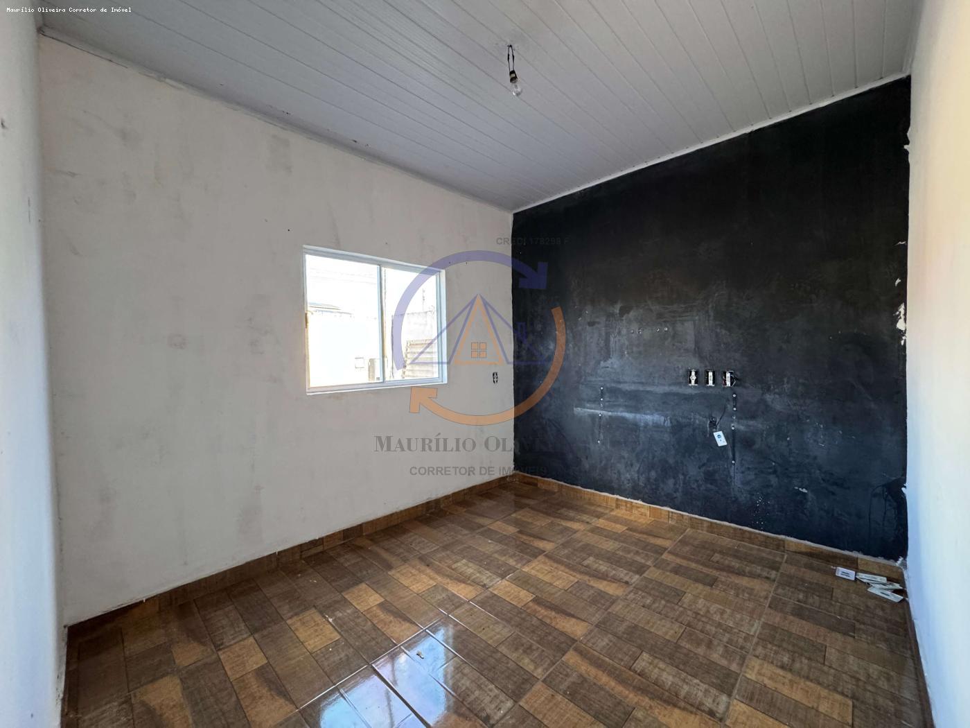 Casa à venda com 2 quartos, 251m² - Foto 7