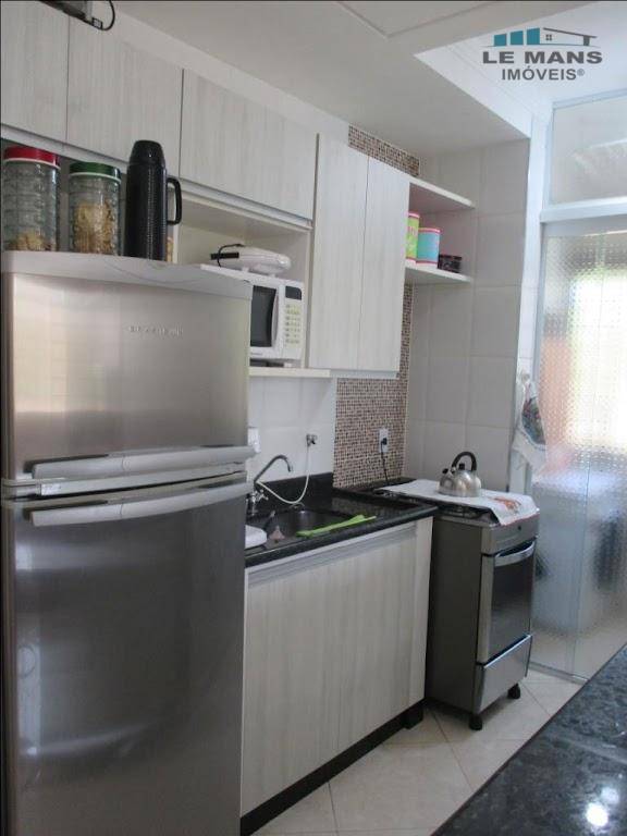 Apartamento à venda com 2 quartos, 48m² - Foto 4