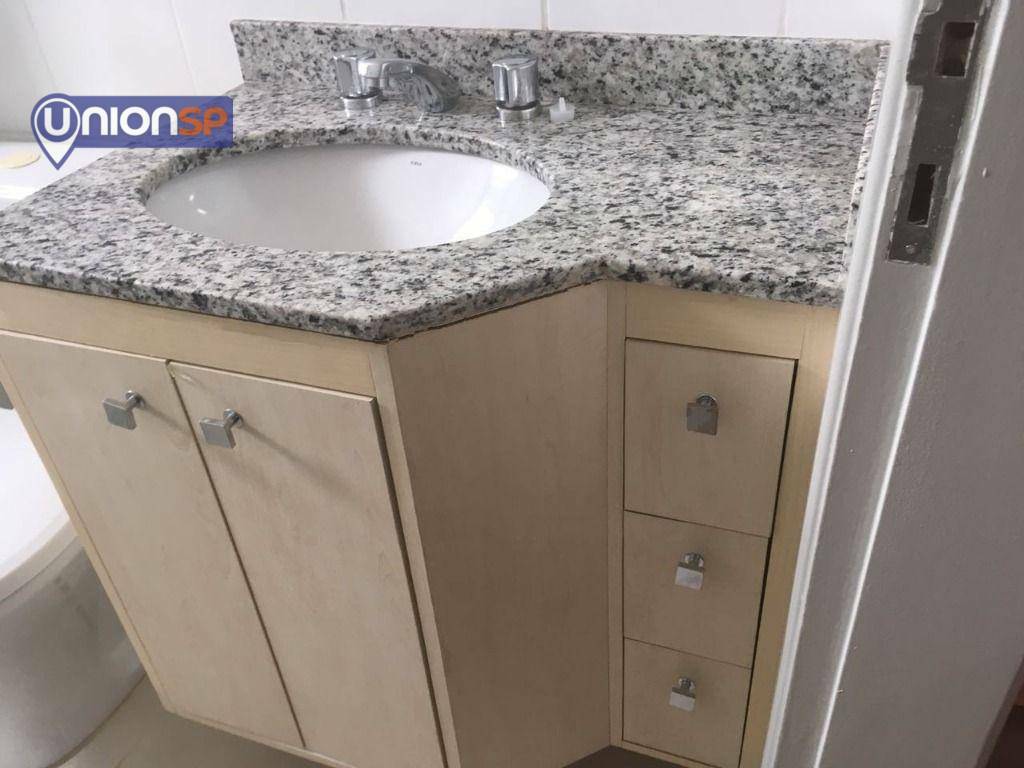 Apartamento à venda com 3 quartos, 100m² - Foto 17