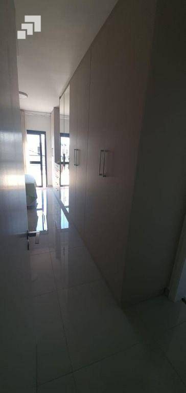 Casa à venda com 3 quartos, 150m² - Foto 4