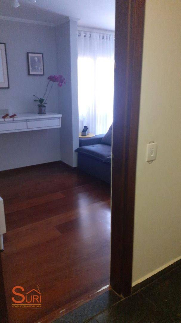 Apartamento à venda com 3 quartos, 130m² - Foto 8