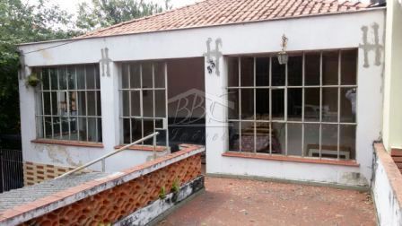 Casa à venda com 2 quartos, 182m² - Foto 3