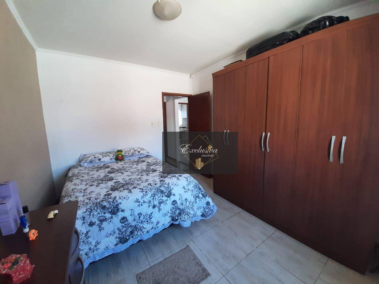 Casa à venda com 2 quartos, 69m² - Foto 2