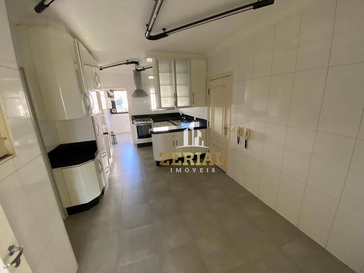 Apartamento à venda e aluguel com 3 quartos, 160m² - Foto 12