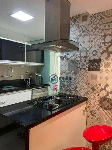 Apartamento à venda com 3 quartos, 98m² - Foto 9