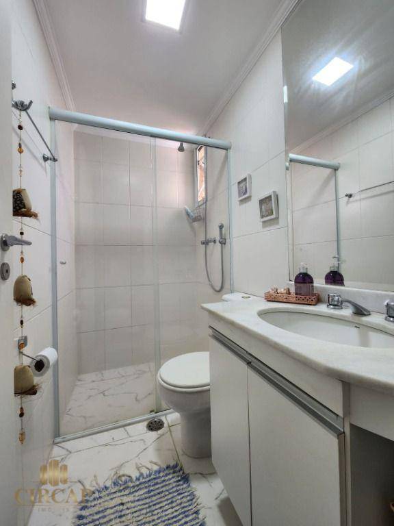 Apartamento à venda com 2 quartos, 60m² - Foto 13