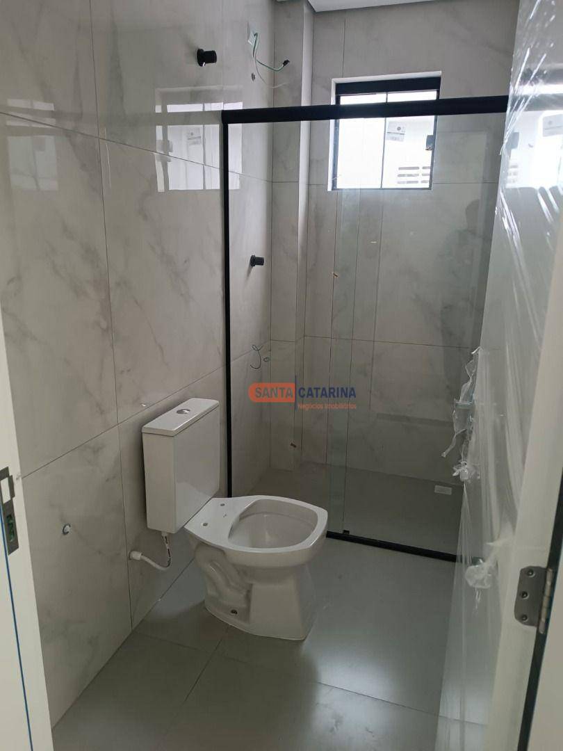 Sobrado à venda com 3 quartos, 100m² - Foto 8