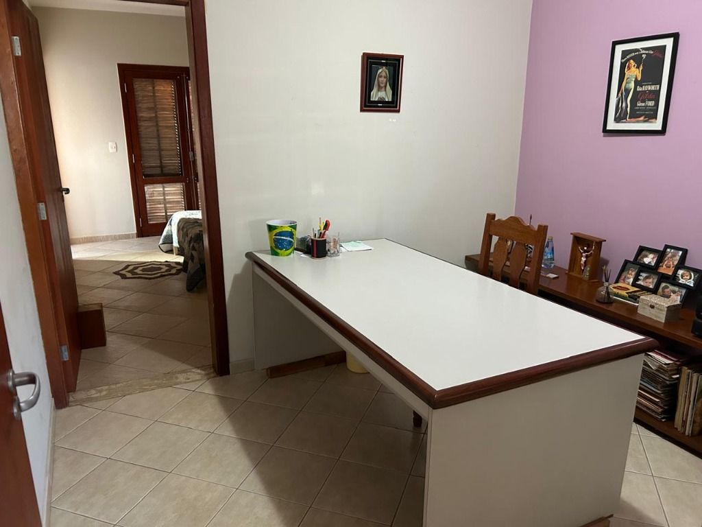 Casa de Condomínio à venda com 2 quartos, 359m² - Foto 18