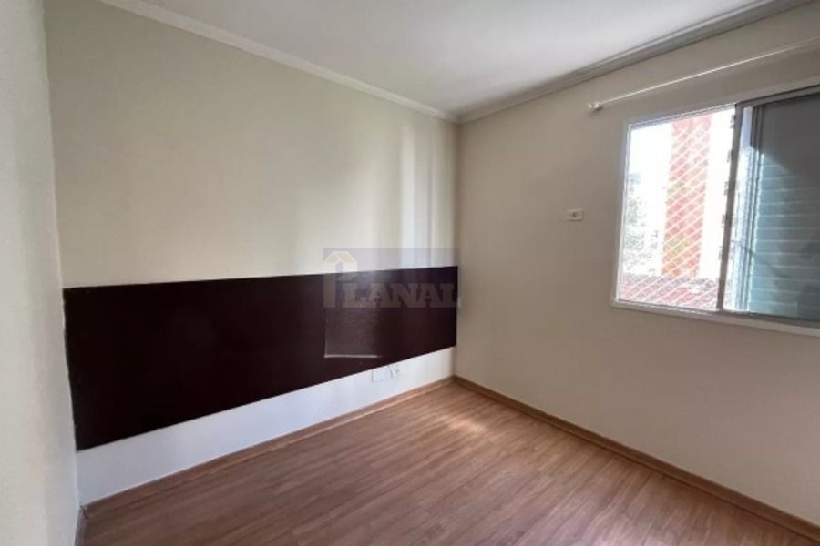 Apartamento à venda com 2 quartos, 68m² - Foto 3