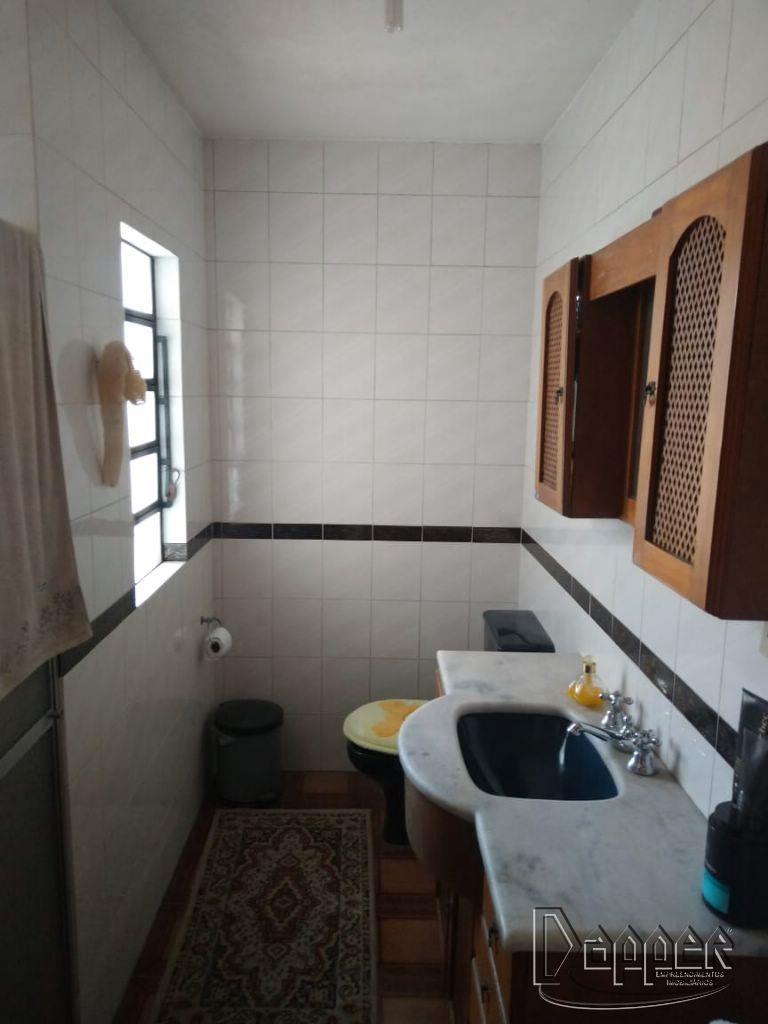 Casa à venda com 3 quartos, 230m² - Foto 9