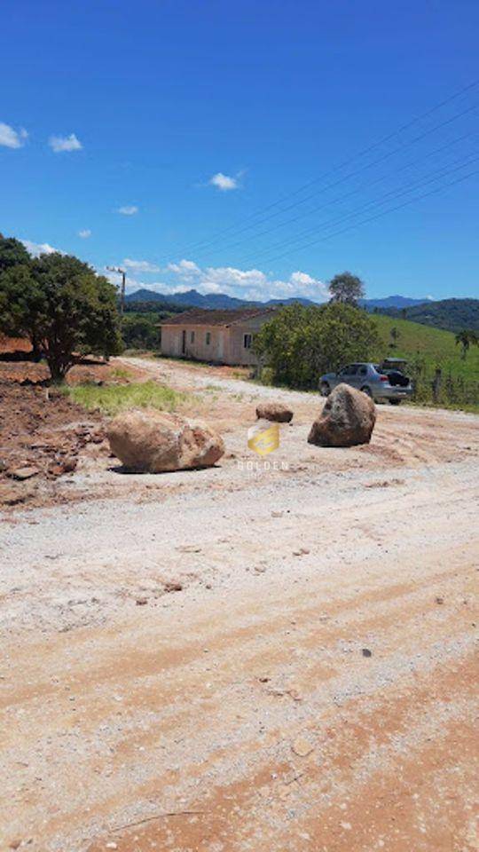 Chácara à venda com 3 quartos, 98M2 - Foto 1