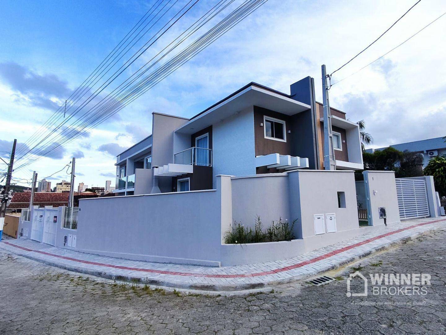 Sobrado à venda com 3 quartos, 139m² - Foto 2