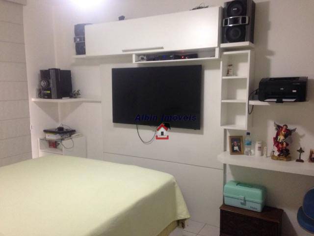 Apartamento à venda com 4 quartos, 238m² - Foto 19