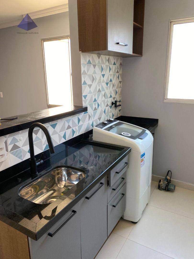 Apartamento para alugar com 2 quartos, 45m² - Foto 11