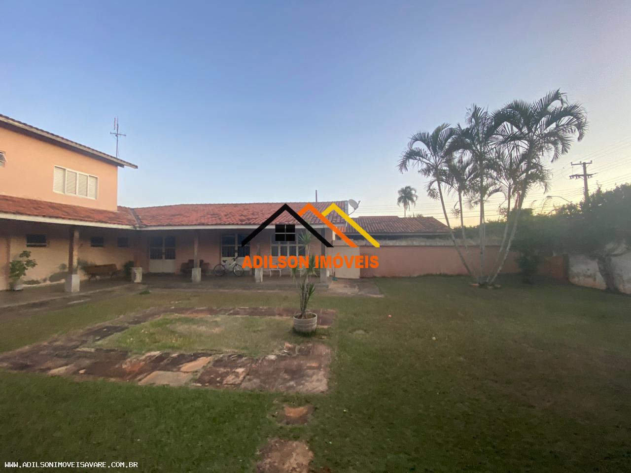 Casa à venda com 6 quartos, 933m² - Foto 3