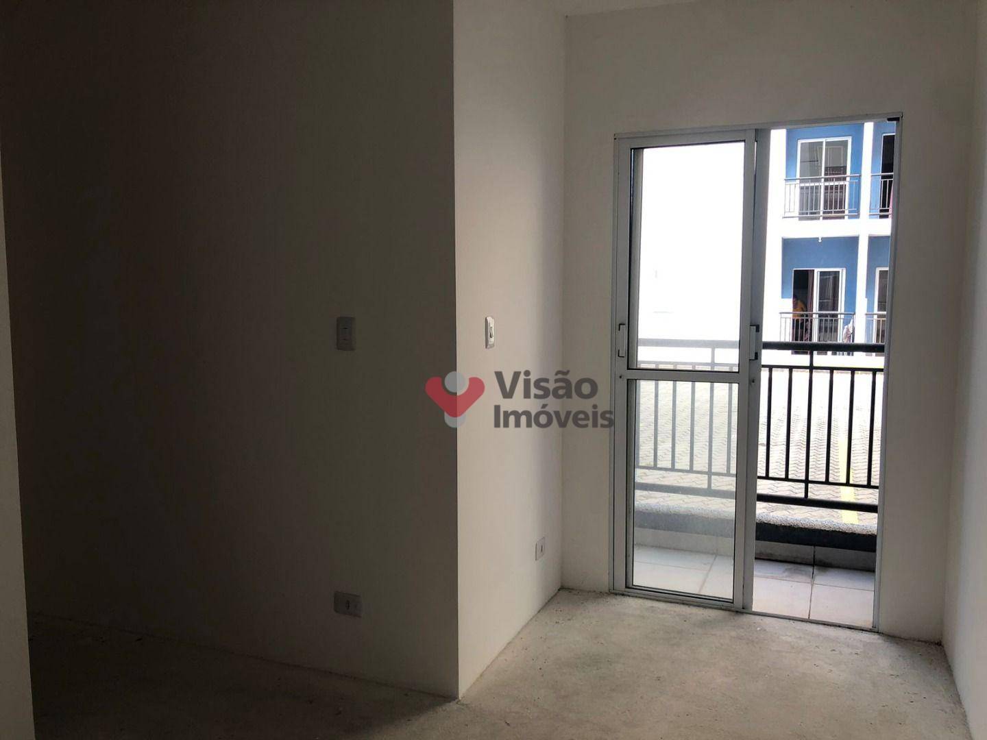 Apartamento à venda com 2 quartos, 50m² - Foto 2