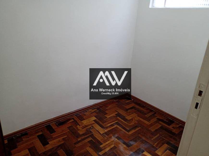 Apartamento à venda com 2 quartos, 75m² - Foto 9