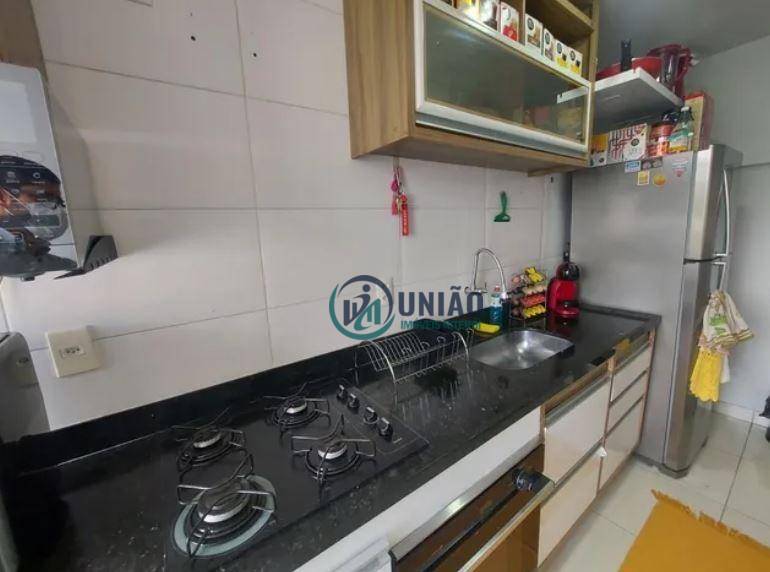 Apartamento à venda com 2 quartos, 60m² - Foto 5