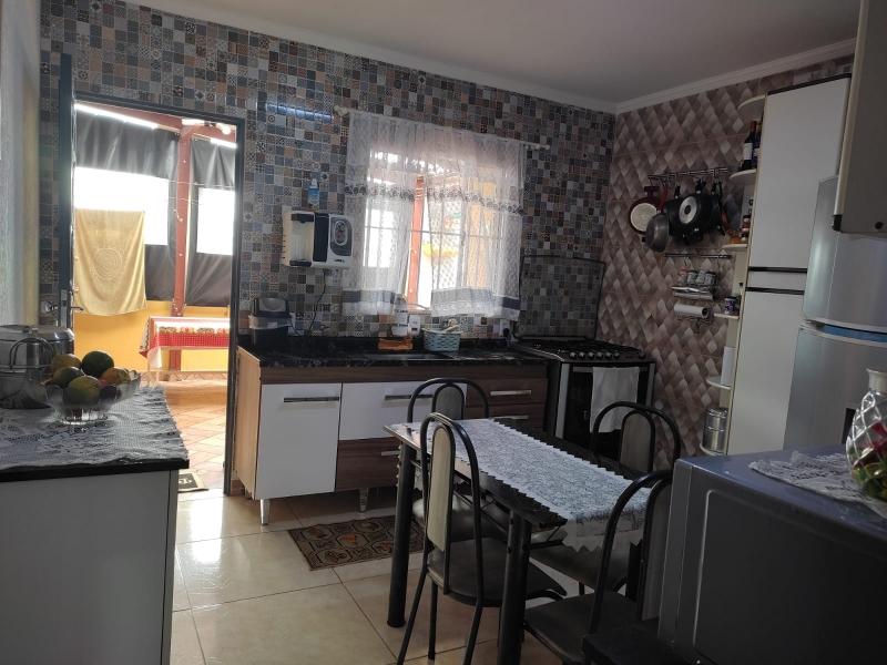 Apartamento à venda com 3 quartos, 74m² - Foto 2