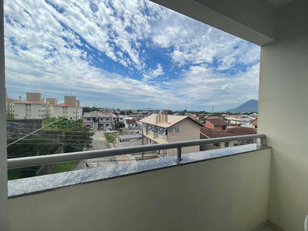 Apartamento à venda com 2 quartos, 69m² - Foto 6