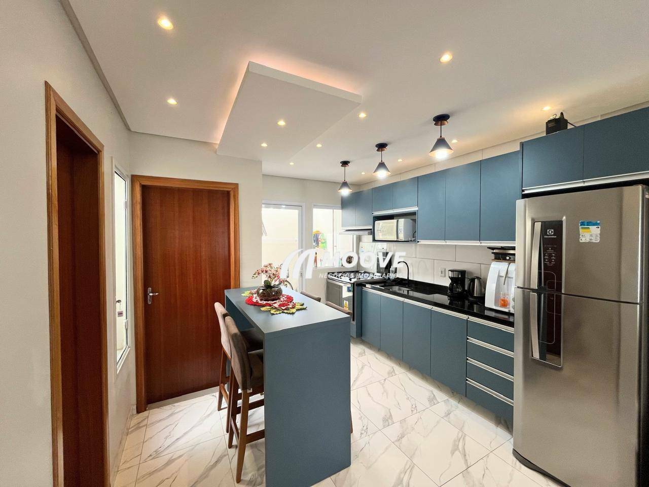 Casa à venda com 2 quartos, 60m² - Foto 5