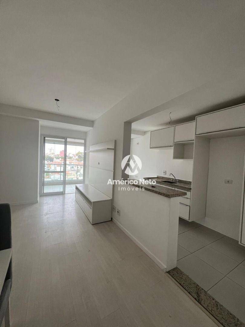 Apartamento para alugar com 2 quartos, 74m² - Foto 50