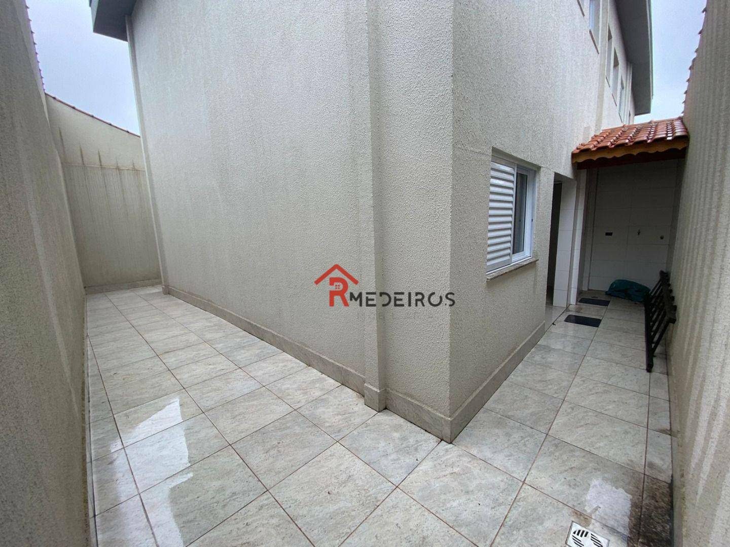 Casa à venda com 2 quartos, 71M2 - Foto 11