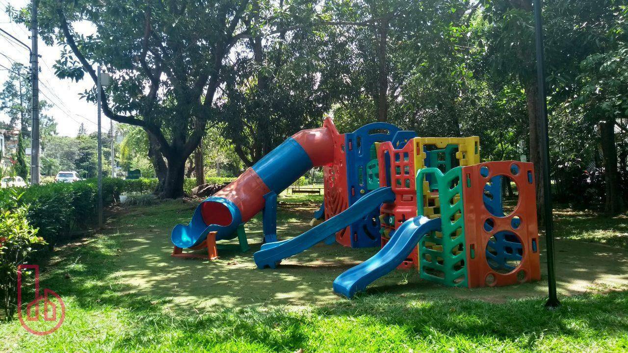 Casa de Condomínio à venda com 4 quartos, 560m² - Foto 47