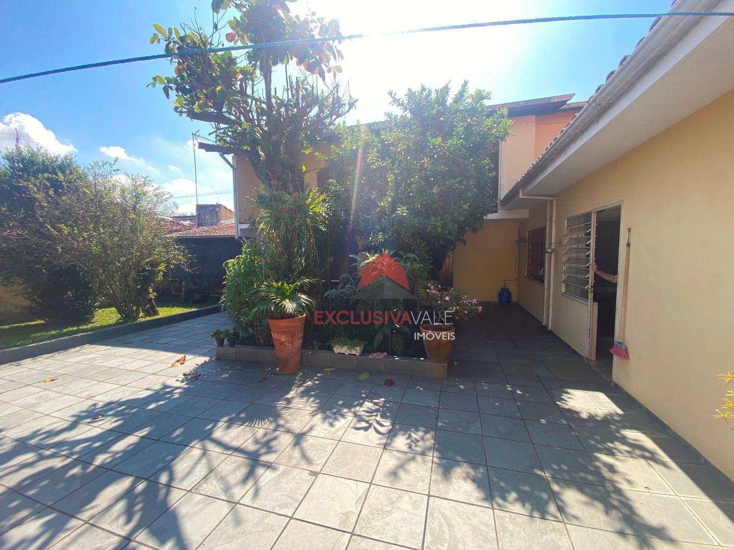 Casa à venda com 5 quartos, 320m² - Foto 34