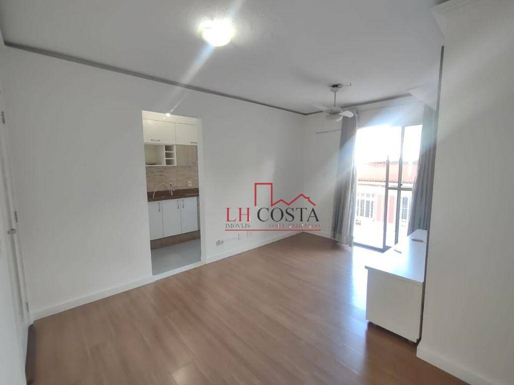 Apartamento à venda com 2 quartos, 64m² - Foto 6