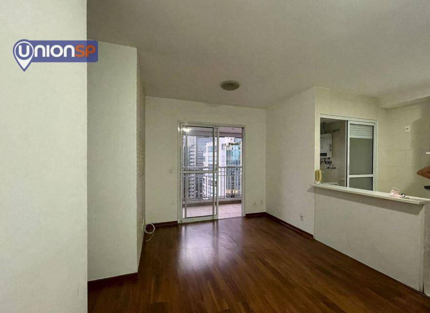 Apartamento à venda com 2 quartos, 58m² - Foto 1