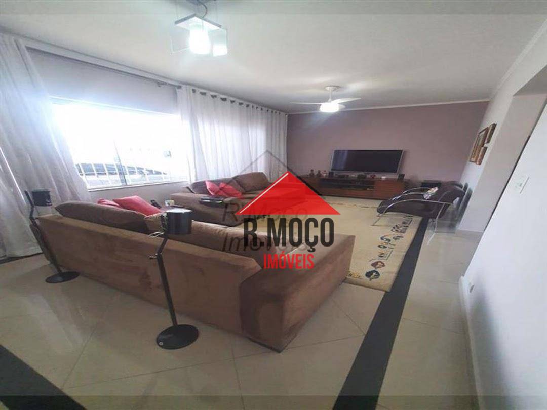 Sobrado à venda com 3 quartos, 270m² - Foto 22